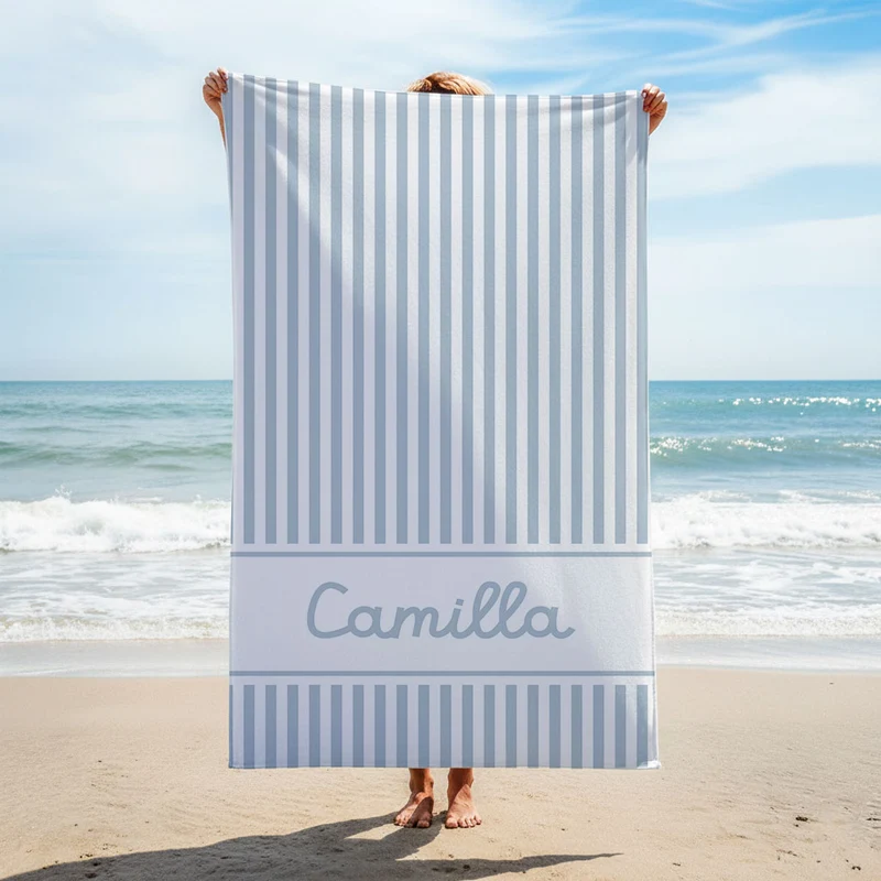 Serviette de plage personnalisée à fines rayures - Plusieurs tailles et couleurs disponibles