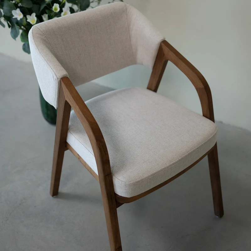 Chaise en chêne ou noyer massif SWEDEN | NordicStory