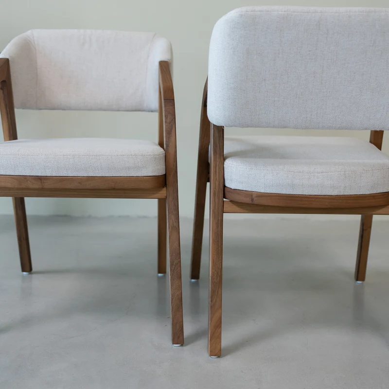 Chaise en chêne ou noyer massif SWEDEN | NordicStory