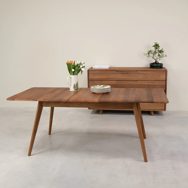 Table de salle à manger à rallonges en bois massif SWEDEN | NordicStory