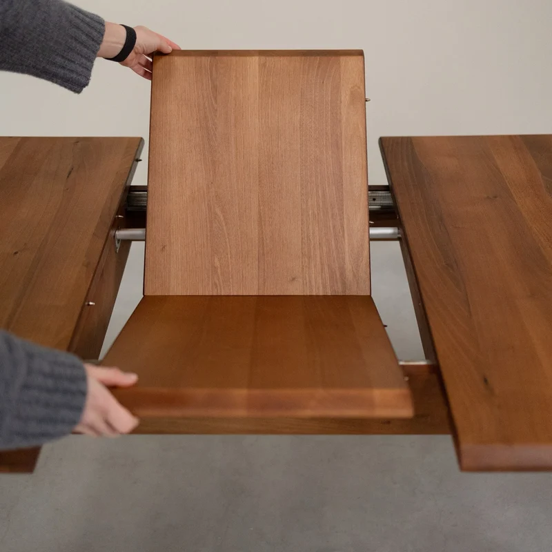 Table de salle à manger à rallonges en bois massif SWEDEN | NordicStory