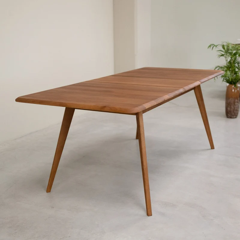 Table de salle à manger à rallonges en bois massif SWEDEN | NordicStory