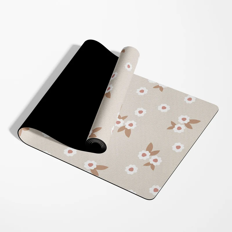 Tapis enfant beige à motifs floraux - Prénom personnalisable - Plusieurs tailles disponibles