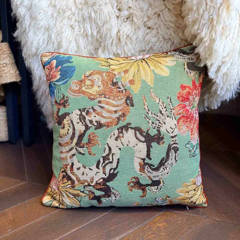 COUSSIN DRAGON