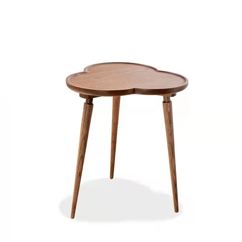 Table basse cloud en bois massif couleur noyer