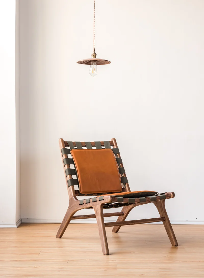 Chaise Lounge Ians , frêne massif , cuir véritable, toile