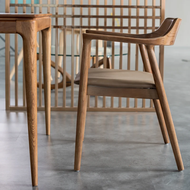 Chaise Quinto en bois massif et simili-cuir (2 Pièces)