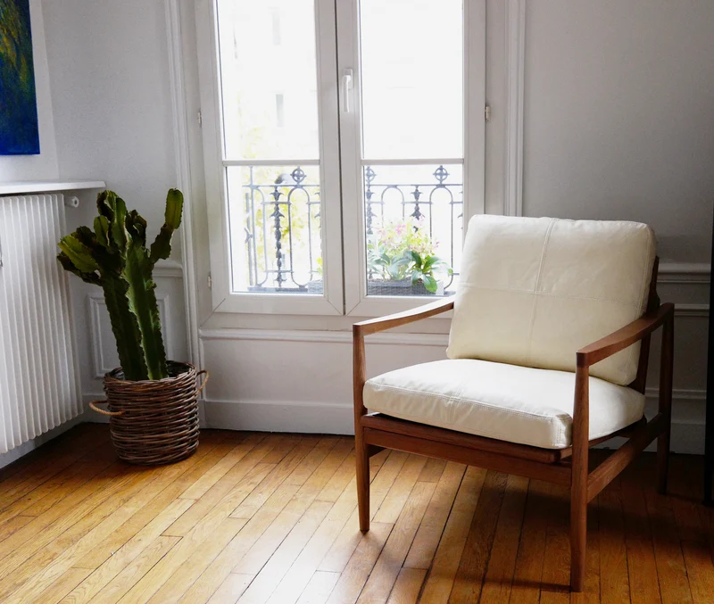 Fauteuil Style Vintage Hank en Bois massif et Simili cuir