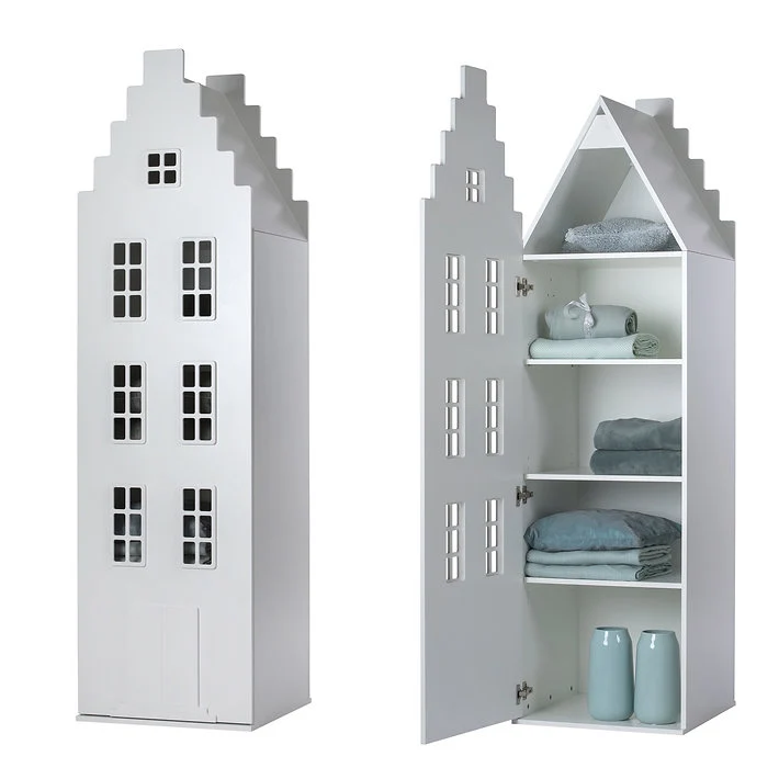 Voici une garde-robe pour enfants néerlandaise - blanche