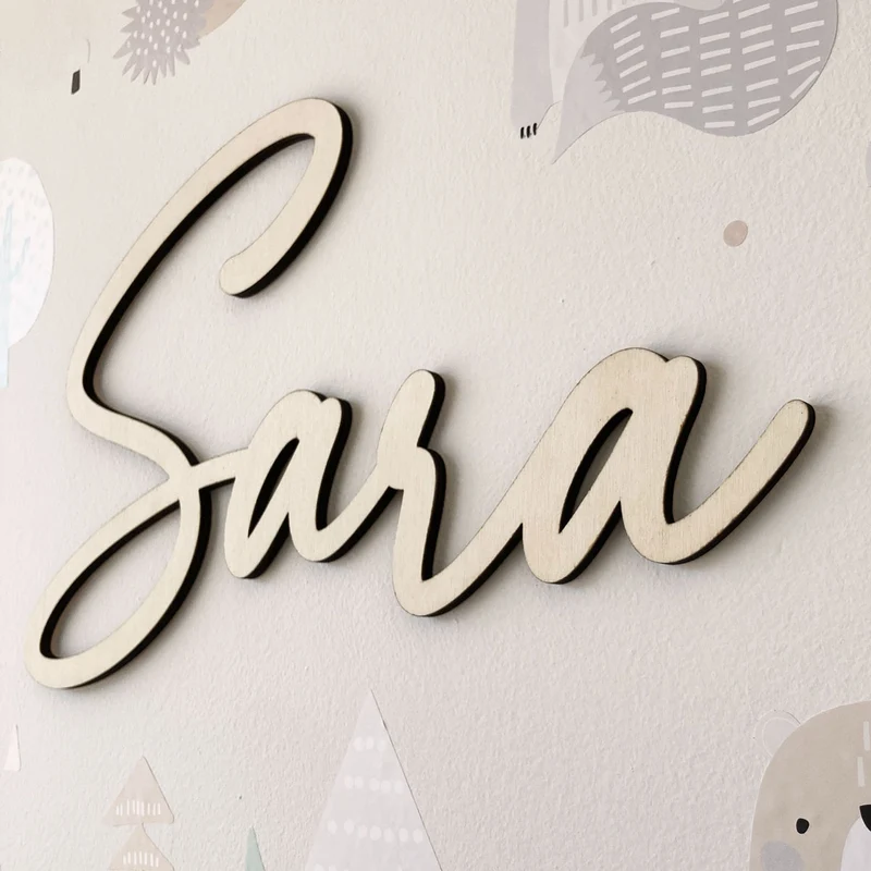 Panneau en bois avec nom - Plusieurs polices et tailles disponibles