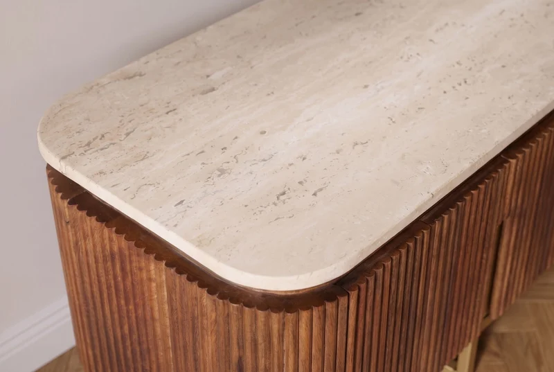 Meuble TV design GATSBY 160cm en bois de manguier marron doré avec structure en métal travertin