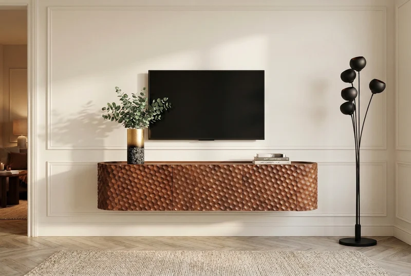 Meuble TV suspendu ADLON 160cm en manguier marron, façade 3D massive en structure nid d’abeille