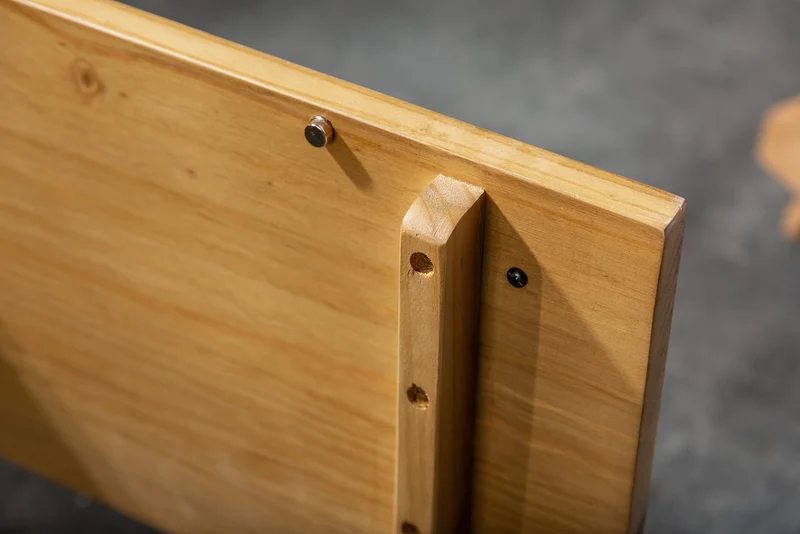 Buffet TV massif THOR 200cm en bois de pin recyclé au design industriel