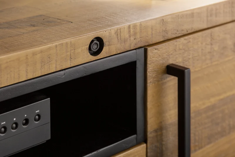 Buffet TV massif THOR 200cm en bois de pin recyclé au design industriel