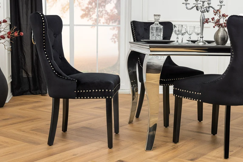 Lot de 2x chaises Chesterfield CASTLE velours noir bois massif rivets décoratifs avec poignée confort