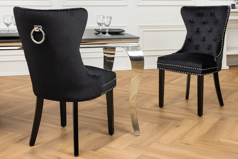 Lot de 2x chaises Chesterfield CASTLE velours noir bois massif rivets décoratifs avec poignée confort