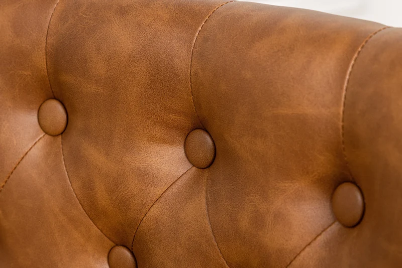 Lot de 2x chaises Chesterfield CASTLE en similicuir marron et bois d'hévéa noir avec rivets décoratifs