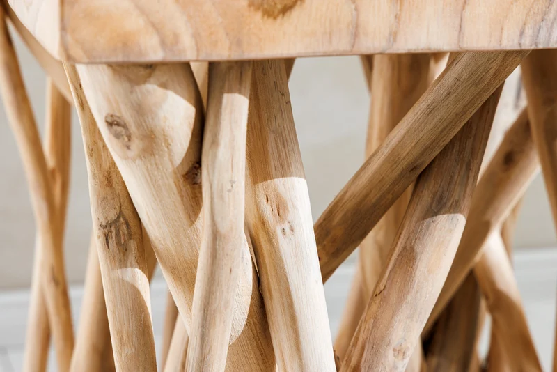 Table d'appoint carrée en bois massif DRIFTWOOD 60 cm en teck naturel au design sur pilotis