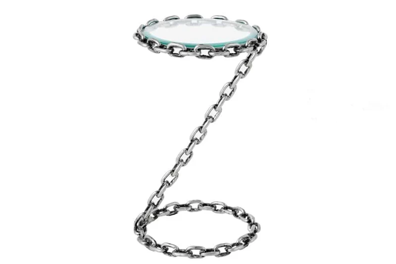 Table d'appoint design CHAINS 35 cm en métal argenté fait main, plateau rond en verre, cadre en chaîne
