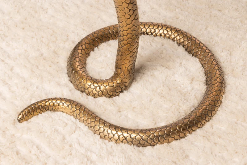 Table d'appoint ronde WILDLIFE SNAKE 65cm cuivre métal antique verre fait main