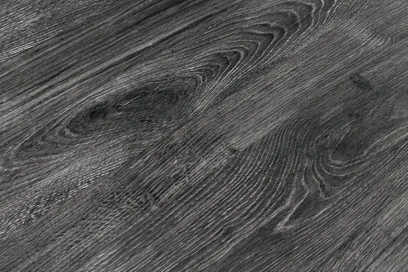 Table à manger industrielle WILD 160 cm chêne sauvage gris cérusé, bord d'arbre, cadre en X noir