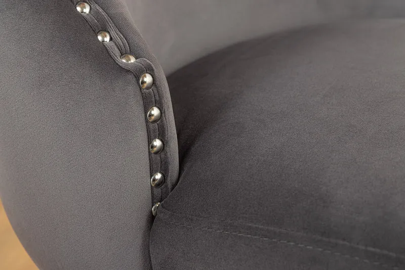 Lot de 2x fauteuils Chesterfield CASTLE DELUXE en velours gris avec rivets tête de lion
