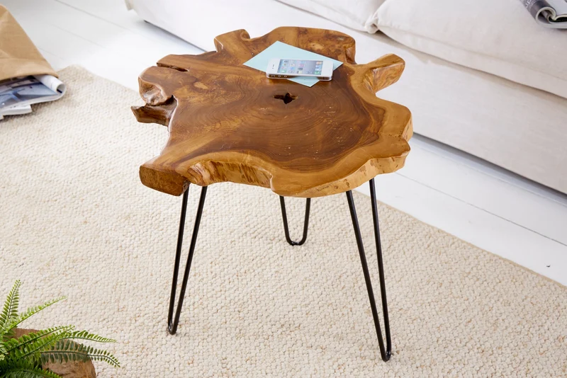 Table d'appoint unique WILD 50 cm en bois de teck massif avec pieds en métal noir