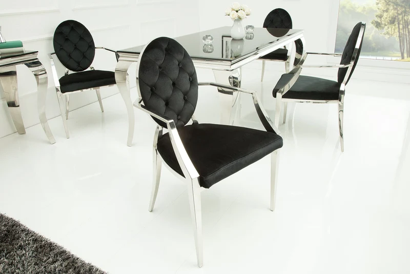 Chaise élégante MODERN BAROCK en velours noir avec accoudoirs et boutons décoratifs