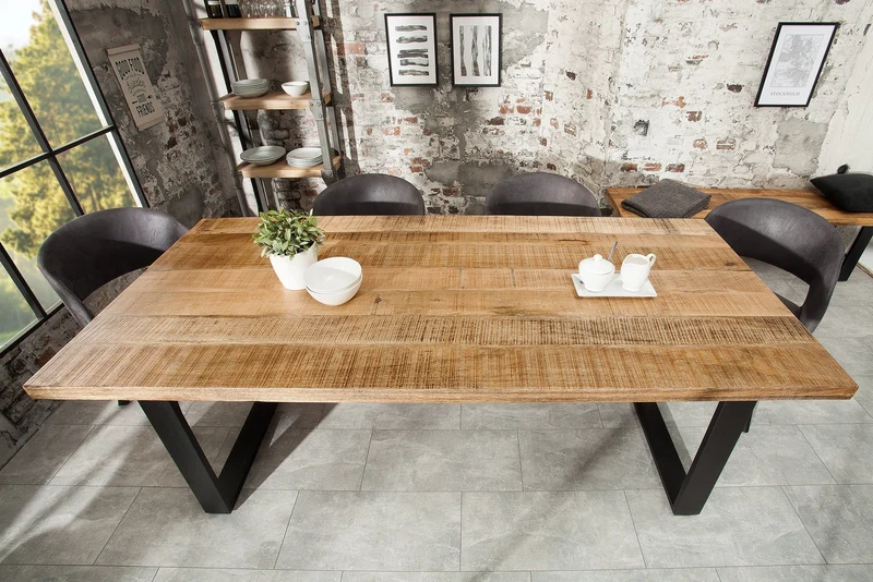 Table à manger solide IRON CRAFT 160cm bois de manguier naturel piètement luge en fer design industriel