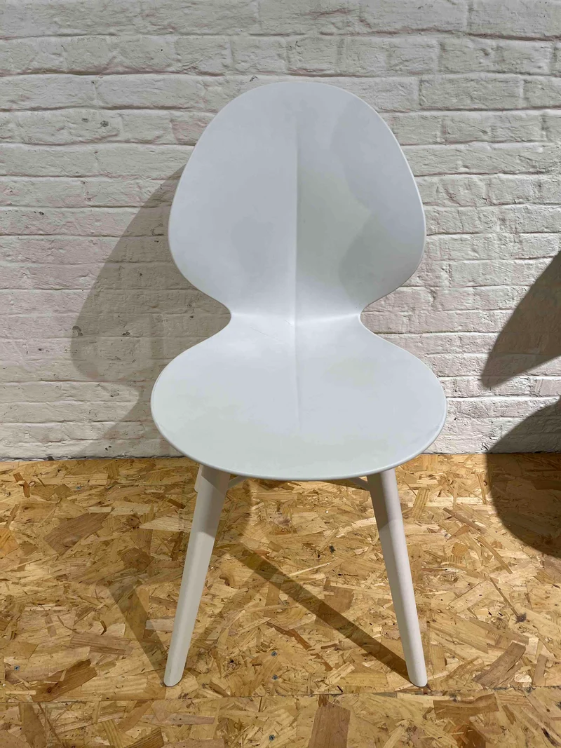 Chaise Calligaris- Basil White (Modèle d'exposition)