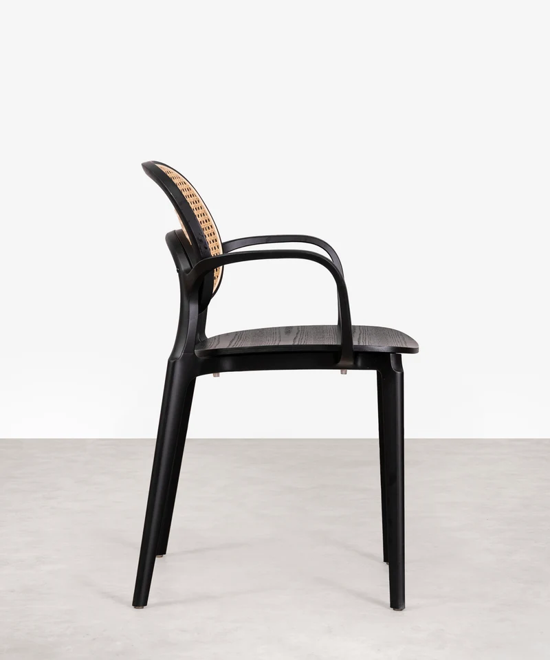 Silla de Comedor en Polipropileno Madera y Ratán con Reposabrazos Calista Arms
