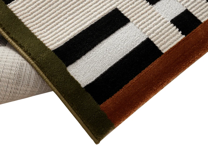 Tapis blanc à motifs noirs, verts et orange 160 x 230 cm ELINN