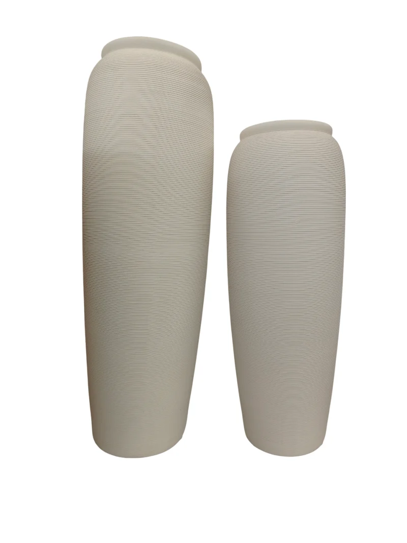 Vase en céramique beige, H61CM