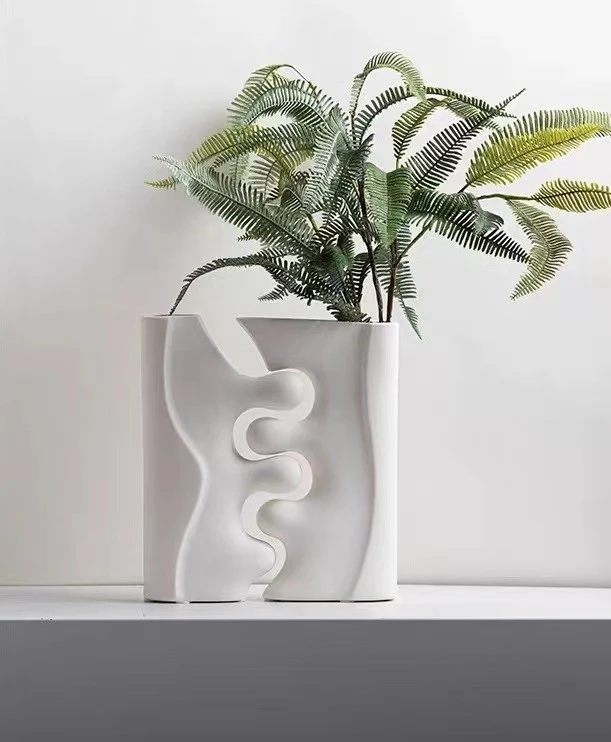 Vase en ceramique blanc, 15,2x5xH26cm