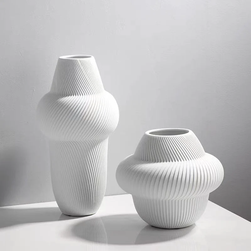 Vase en ceramique blanc, D15,5xH29cm