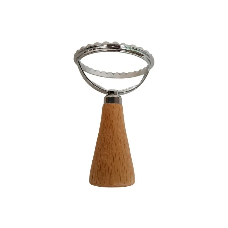 Emporte pièce pour biscuit en acier inoxydable et manche en bois, D6xH10cm - COOK