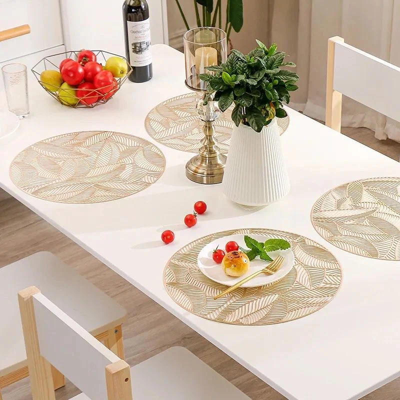 Set de table doré motif feuille D38 cm