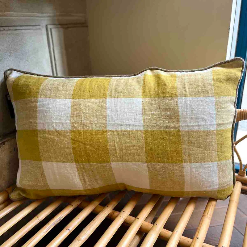 COUSSIN 50x80 - KARO