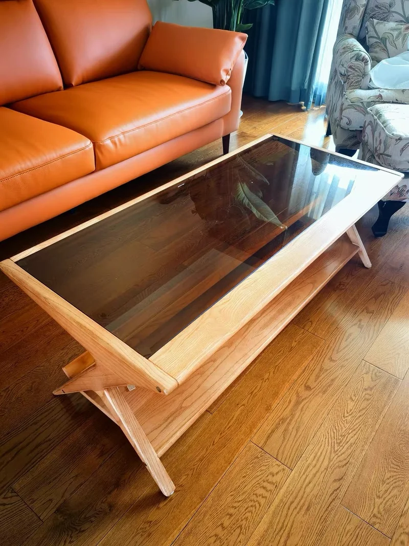 Table basse rectangulaire en bois massif avec plateau et rangement en verre trempé fauve