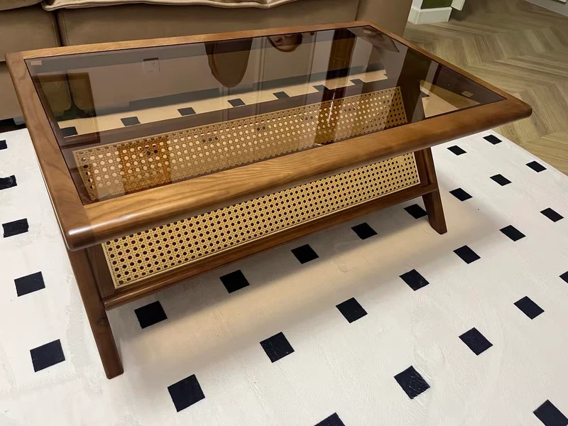 Table basse rectangulaire en bois massif avec plateau et rangement en verre trempé fauve