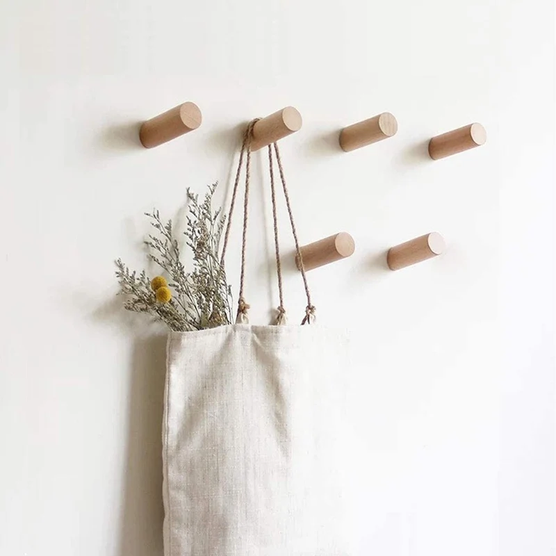Crochets muraux en bois