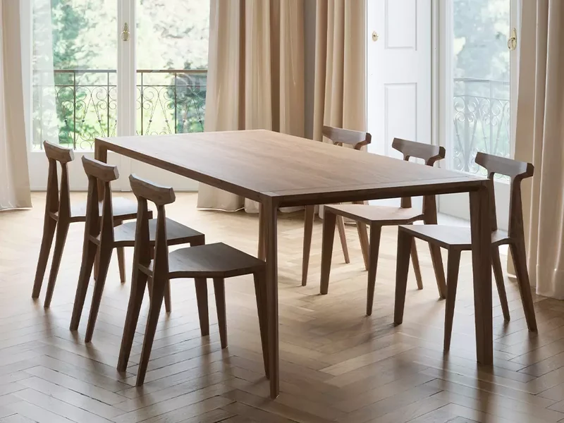 Table - Raia