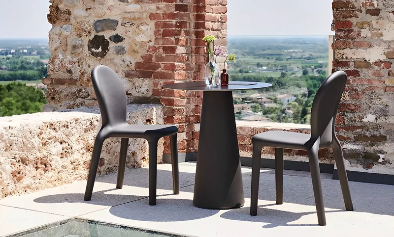 Ensemble Table & Chaises - Chloé