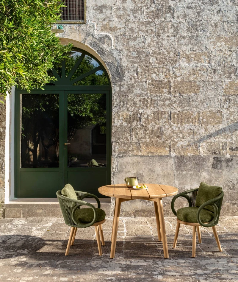 Ensemble Table & Chaises - Karen