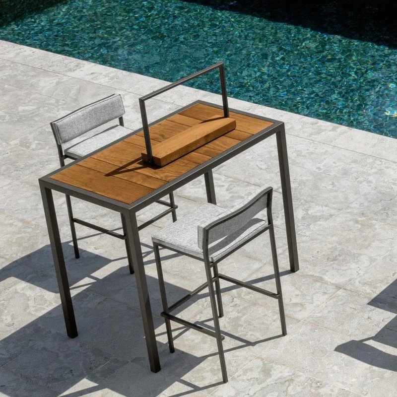Ensemble Table & Chaises - Casilda Bar