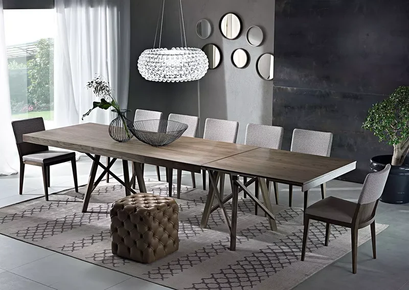 Table - Zeus